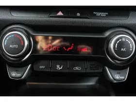 Kia Stonic thumbnail 18