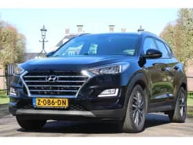 Hyundai Tucson thumbnail 1