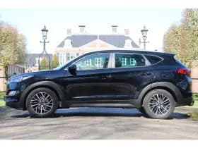 Hyundai Tucson thumbnail 2