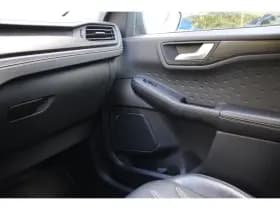 Ford Kuga thumbnail 32