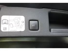 Ford Kuga thumbnail 43