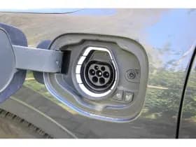 Ford Kuga thumbnail 44