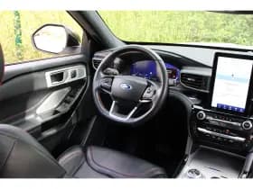 Ford Explorer thumbnail 11