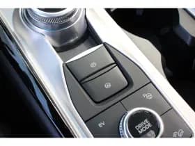 Ford Explorer thumbnail 32