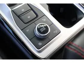 Ford Explorer thumbnail 33