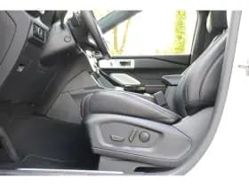 Ford Explorer thumbnail 8