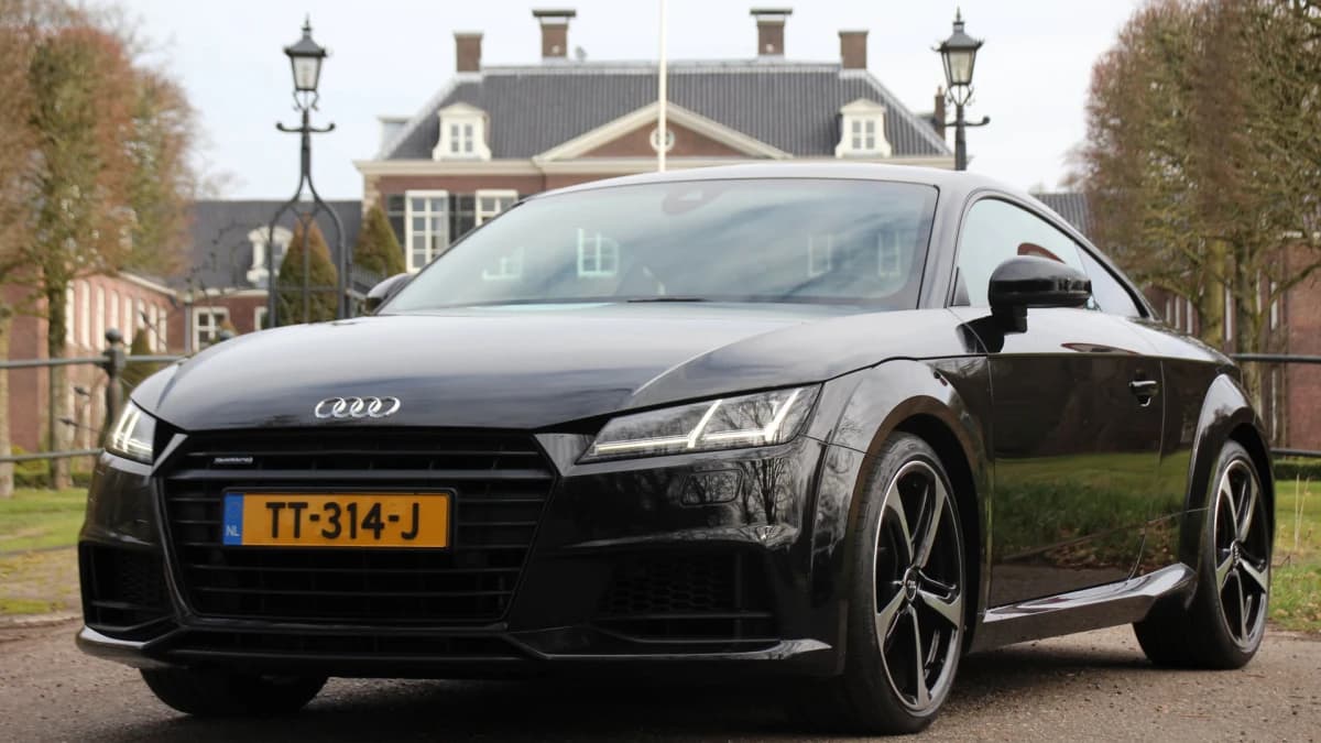 Audi TT — foto 1