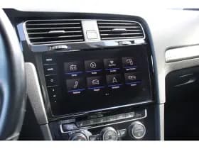 Volkswagen Golf thumbnail 19