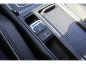 Volkswagen Golf thumbnail 28