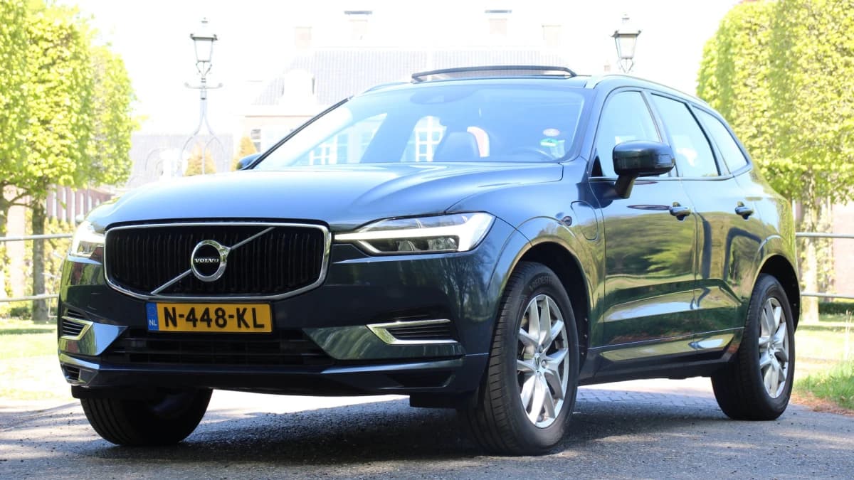 Volvo XC60 — foto 1