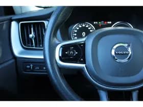 Volvo XC60 thumbnail 15