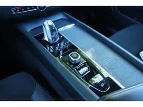 Volvo XC60 thumbnail 19
