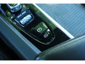Volvo XC60 thumbnail 23