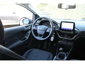 Ford Fiesta thumbnail 8