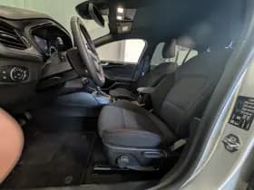 Ford Focus thumbnail 8