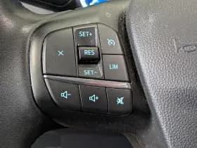 Ford Kuga thumbnail 10