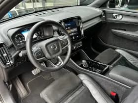 Volvo XC40 thumbnail 11