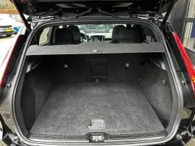 Volvo XC40 thumbnail 33