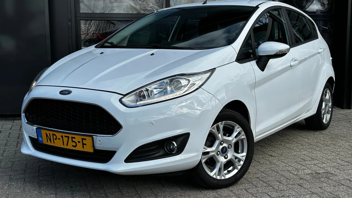 Ford Fiesta — foto 1