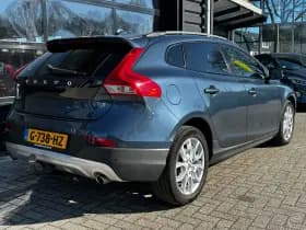 Volvo V40 thumbnail 6