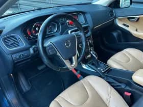 Volvo V40 thumbnail 10