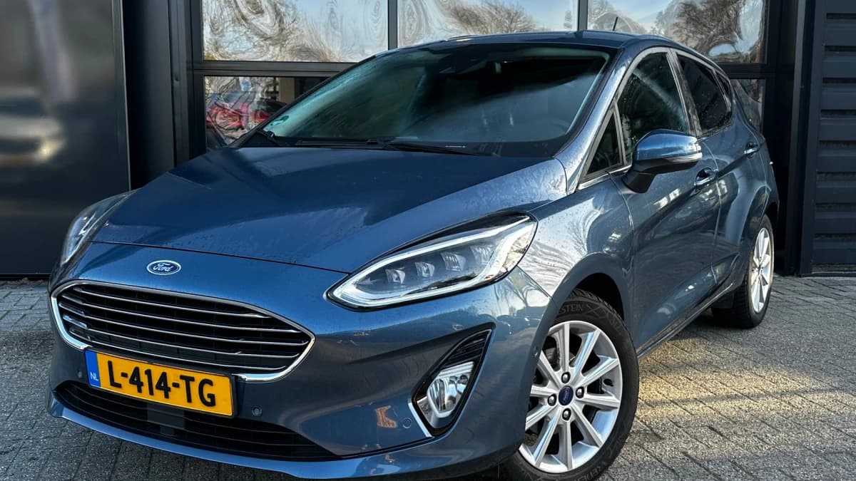 Ford Fiesta — foto 1