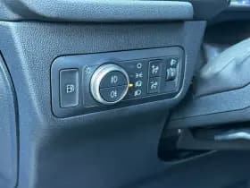 Ford Kuga thumbnail 12