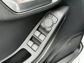 Ford Fiesta thumbnail 11