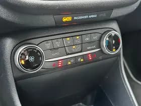 Ford Fiesta thumbnail 23