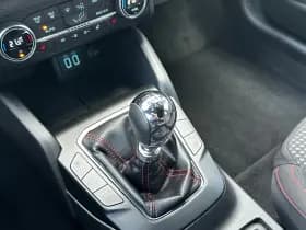 Ford Focus thumbnail 24