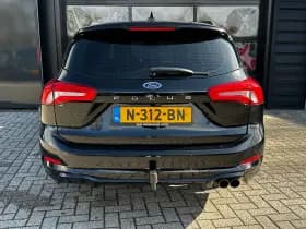 Ford Focus thumbnail 5