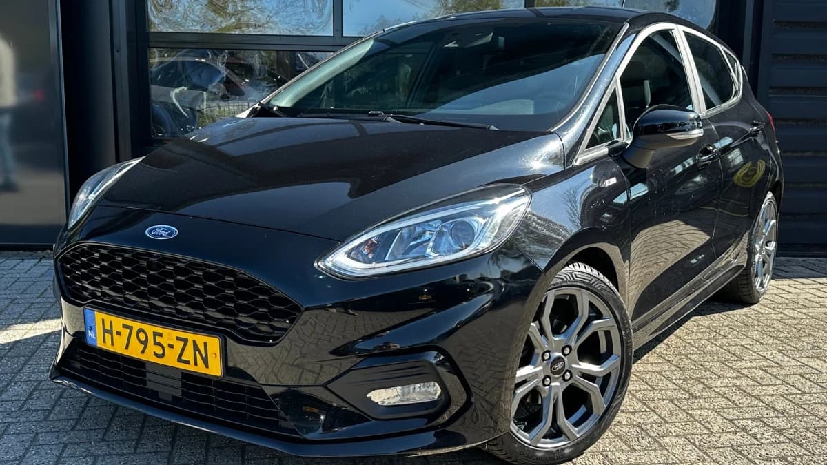 Ford Fiesta — foto 1