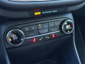 Ford Fiesta thumbnail 25