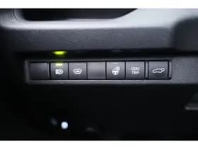 Toyota RAV4 thumbnail 16