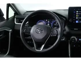 Toyota RAV4 thumbnail 17