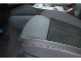 Ford Kuga thumbnail 32
