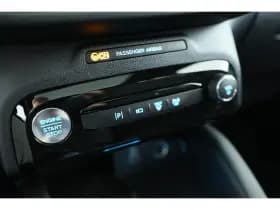 Ford Kuga thumbnail 39