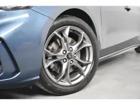 Ford Focus thumbnail 15