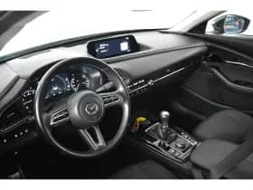Mazda CX-30 thumbnail 5