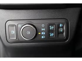 Ford Kuga thumbnail 25