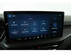 Ford Kuga thumbnail 33