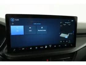Ford Kuga thumbnail 33
