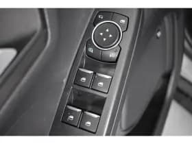 Ford Kuga thumbnail 31