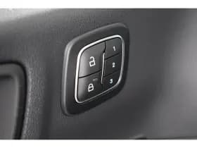 Ford Kuga thumbnail 33