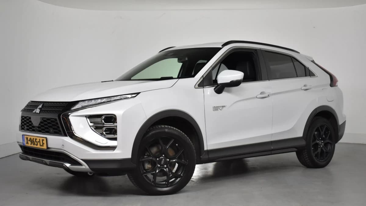 Mitsubishi Eclipse Cross — foto 1