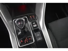 Mitsubishi Eclipse Cross thumbnail 36
