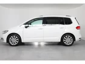Volkswagen Touran thumbnail 2
