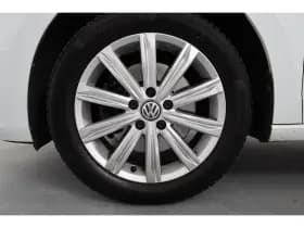 Volkswagen Touran thumbnail 19
