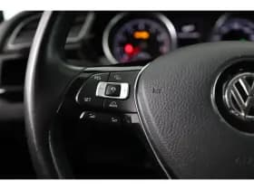 Volkswagen Touran thumbnail 21