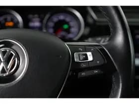 Volkswagen Touran thumbnail 22